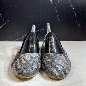 Cinak Women’s Ballet Flats Gray/White sz 8